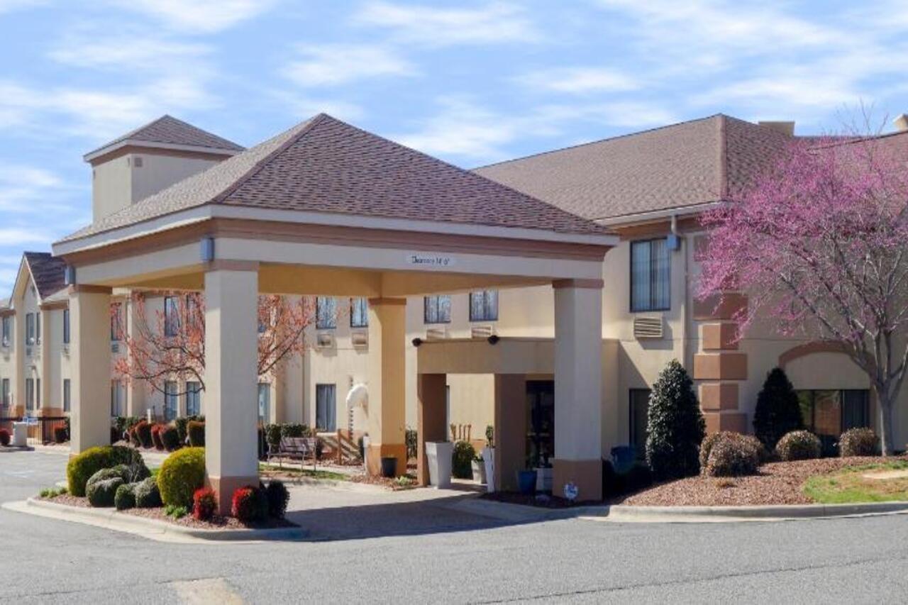 Country & By Radisson, Shelby, Nc 2* Shelby