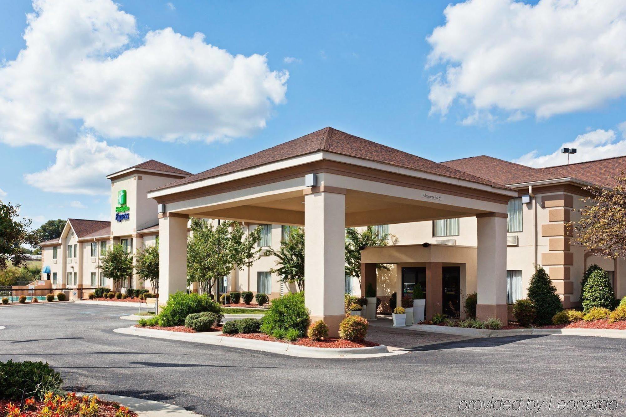 Country & By Radisson, Shelby, Nc 2* Shelby