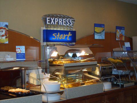 Hotel Country & By Radisson, Shelby, Nc